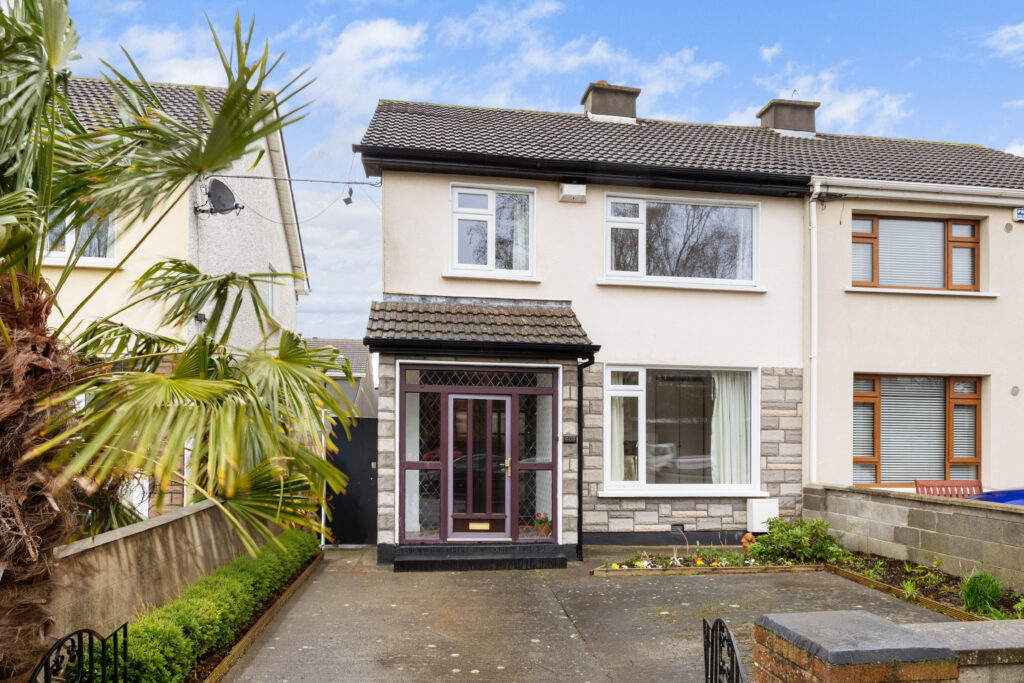 Semi-detached 3-Bedroom house Collins Avenue Dublin 9 exterior