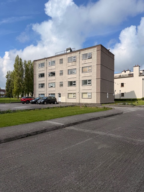 2-bedroom apartment Seapark Clontarf Dublin 3 exterior