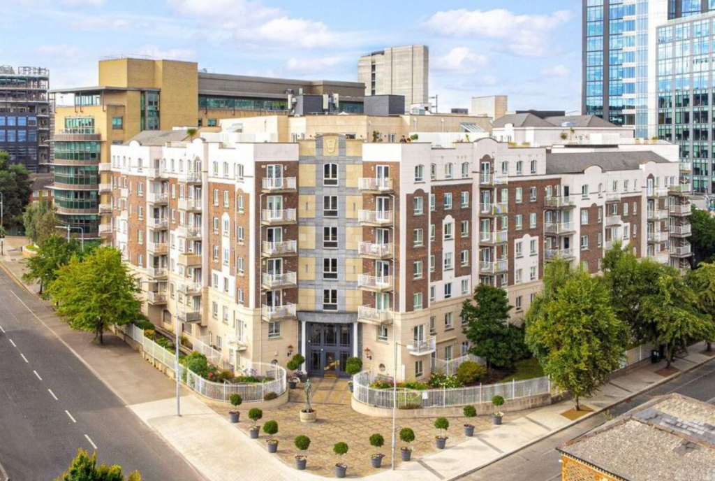 2-bedroom apartment Pembroke Square Dublin 4 exterior